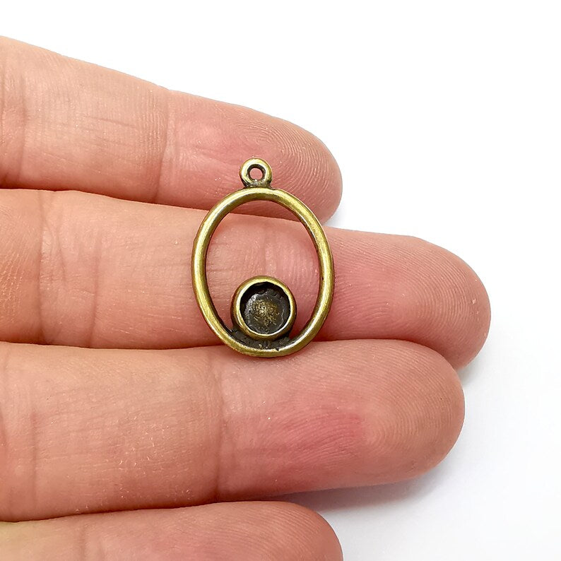 5 Bronze Charms, Oval Frame Charms, Ethnic Earring Charms, Bronze Rustic Pendant, Necklace Parts, Antique Bronze Plated 25x17mm (6mm) G36117