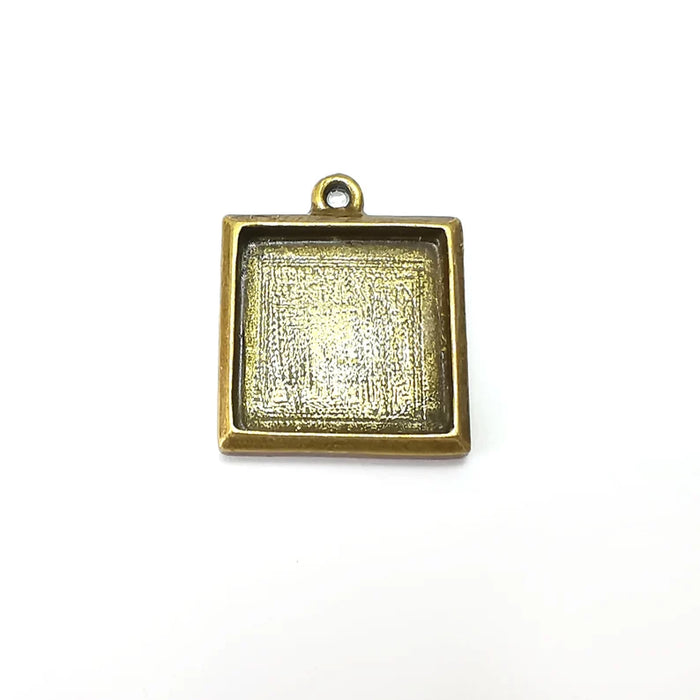 Square Pendant Blanks, Resin Bezel Bases, Mosaic Mountings, Dry flower Frame, Polymer Clay base, Antique Bronze Plated (20mm) G36119