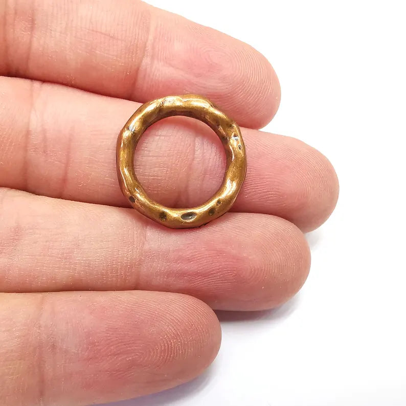 2 Copper Hoops Charms, Baroque Charms, Ethnic Earring Charms, Copper Rustic Pendant, Necklace Parts, Antique Copper Plated 22mm G36573