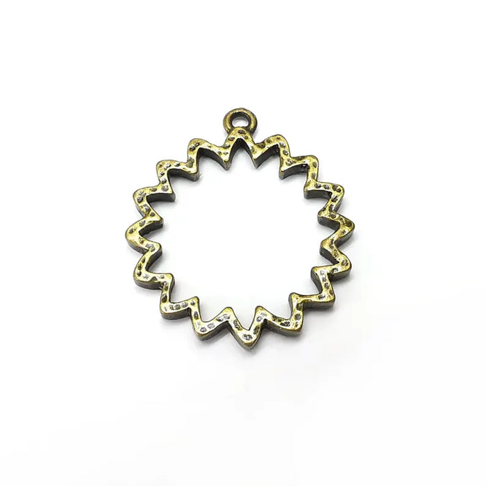 Flower Frame Charms, Jewelry Parts, Bracelet Component, Antique Bronze Plated Metal Finding (36x32mm) G36166