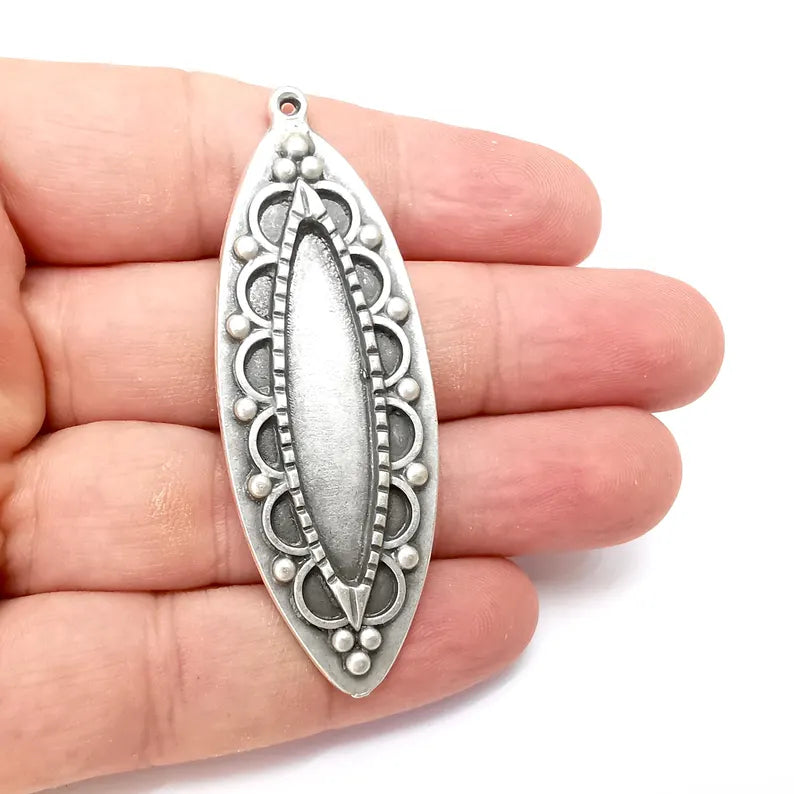 Silver Marquise Charms Blank, Charms Base, Cabochon Bezel, inlay Mounting, Resin Necklace, Antique Silver plated 40x9mm blank G36267