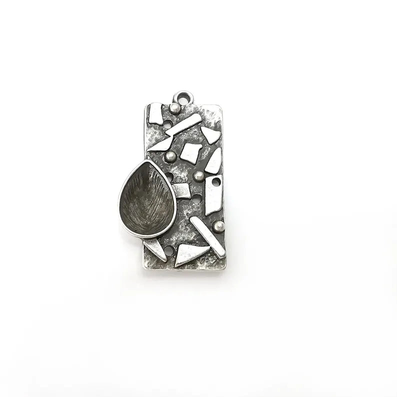 Silver Pear Charms Blank, Charms Base, Cabochon Bezel, inlay Mounting, Resin Necklace, Antique Silver Plated 14x10mm blank G36282