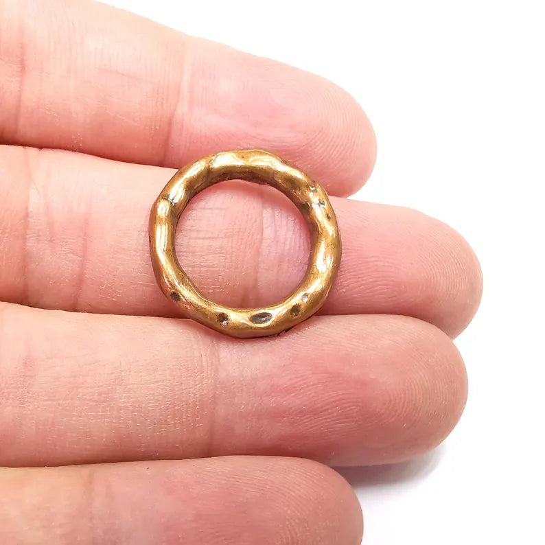 2 Copper Hoops Charms, Baroque Charms, Ethnic Earring Charms, Copper Rustic Pendant, Necklace Parts, Antique Copper Plated 22mm G36573