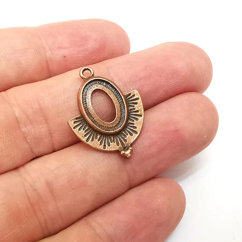 2 Copper Oval Charms, Boho Charms, Dangle Charms, Earring Charms, Rustic Charms, Necklace Parts Antique Copper Plated 26x20mm 14x10mm G36308