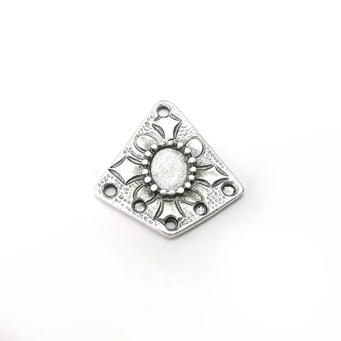 Silver Connector Charms, Blank Charm, Rustic Charms, Earring Charms, Silver Pendant, Necklace Parts Antique Silver 31x31mm 10x8mm G36312