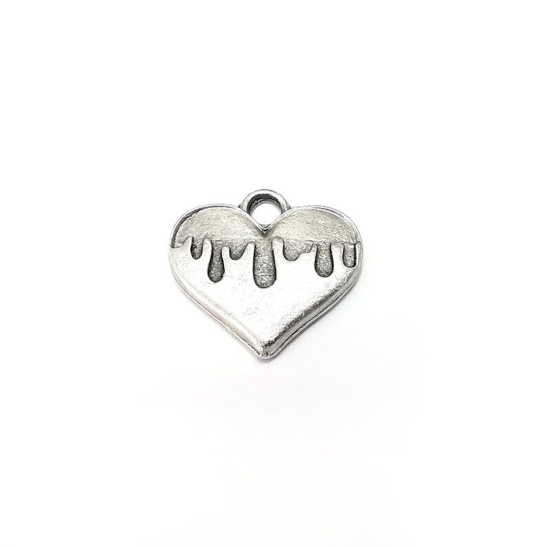 5 Heart Charms, Silver Charms, Boho Charms, Earring Charms, Silver Pendant, Necklace Parts, Antique Silver Plated 19x18mm G36256