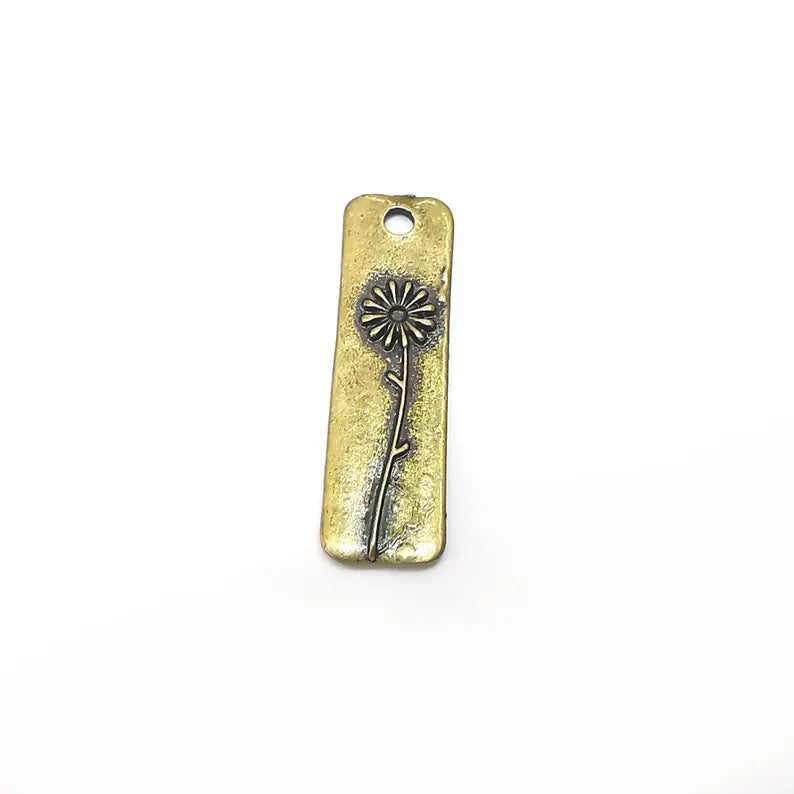 2 Flower Charms, Bronze Nature Charms, Boho Charms, Earring Charms, Bronze Pendant, Necklace Parts, Antique Bronze Plated 38x11mm G36322