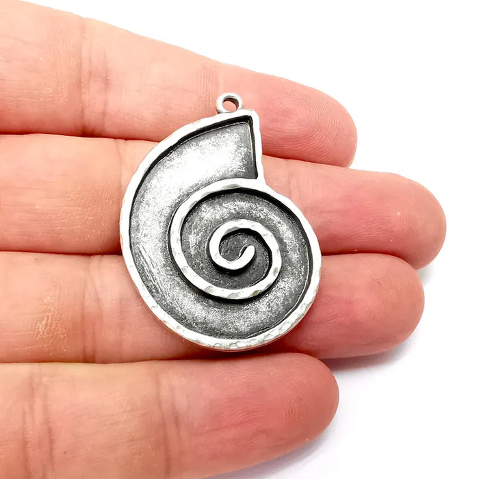 Silver Ammonite Swirl Charms Blank, Charms Base, Cabochon Bezel, inlay Mounting, Resin Necklace, Antique Silver plated 43x31mm G36268