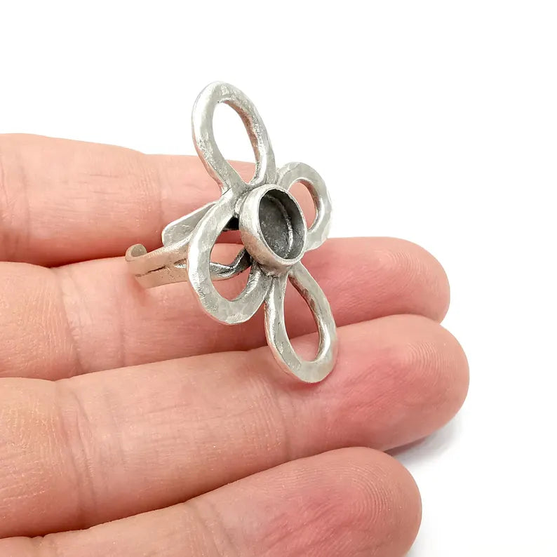 Flower Ring Setting, Cabochon Blank, Resin Bezel, Round Ring Mounting, Epoxy Frame Base, Adjustable Antique Silver Plated Brass 8mm G36394