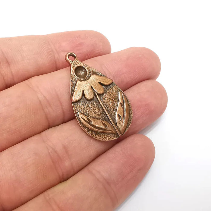 Copper Flower Charms, Blank Charms, Rustic Charms, Earring Charms, Copper Pendant, Necklace Parts, Antique Copper Plated 36x22mm 4mm G36334