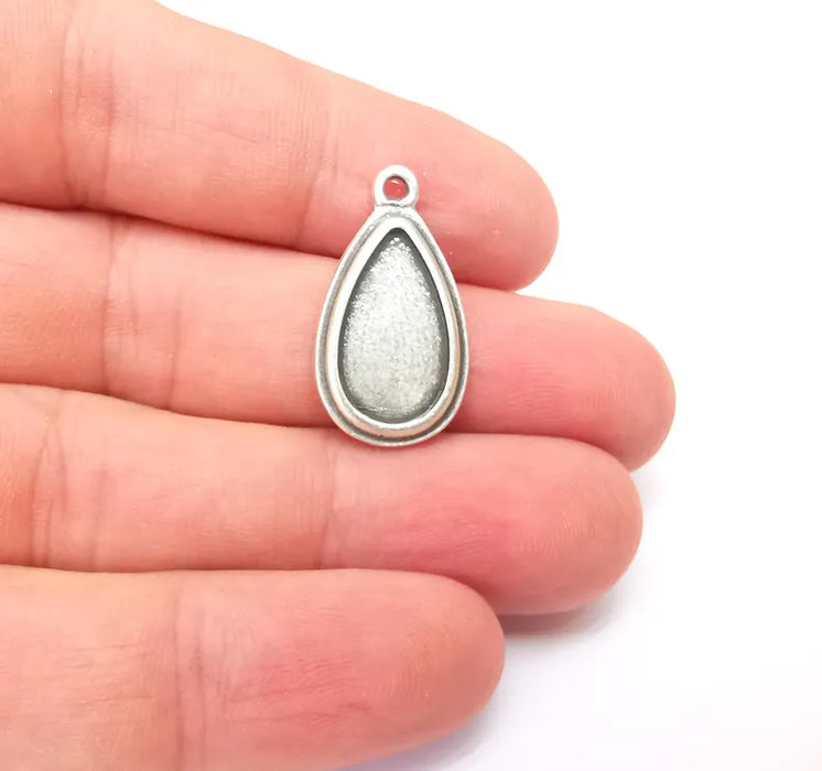 2 Teardrop Charm Bezel, Resin Blank, Mosaic Pendant Frame, Cabochon Base,Dry Flower Setting,Antique Silver Plated (18x10mm) G36336