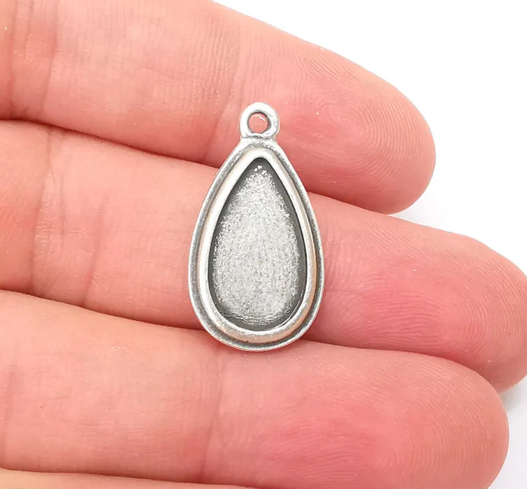 2 Teardrop Charm Bezel, Resin Blank, Mosaic Pendant Frame, Cabochon Base,Dry Flower Setting,Antique Silver Plated (18x10mm) G36336