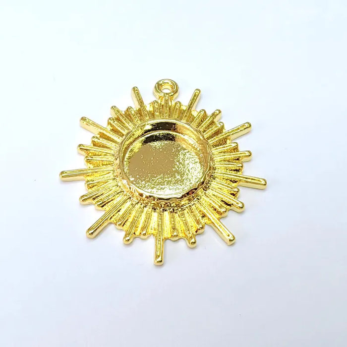 Sun Charms Blank Bezel Resin Bezel Mosaic Mountings Shiny Gold Plated Charms (43x39mm)( 16 mm Bezel) G36443