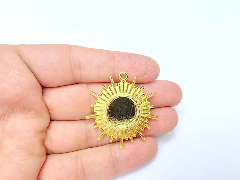 Sun Charms Blank Bezel Resin Bezel Mosaic Mountings Shiny Gold Plated Charms (43x39mm)( 16 mm Bezel) G36443