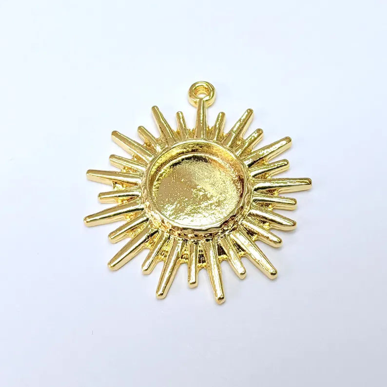 Sun Charms Blank Bezel Resin Bezel Mosaic Mountings Shiny Gold Plated Charms (45x41mm)( 16 mm Bezel) G36446