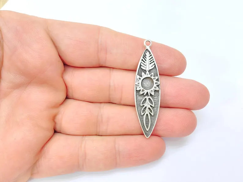 Silver Flower Charms, Boho Charms, Earring Charms, Silver Dangle Pendant, Necklace Parts, Antique Silver Plated Zamac 52x14mm G36461