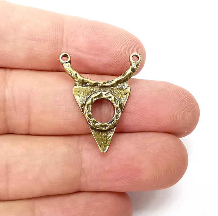 2 Bronze Charms, Connector Charms, Triangle Charms, Dangle Earring Charms, Bronze Pendant, Necklace Parts Antique Bronze Plated 27x23mm G36466