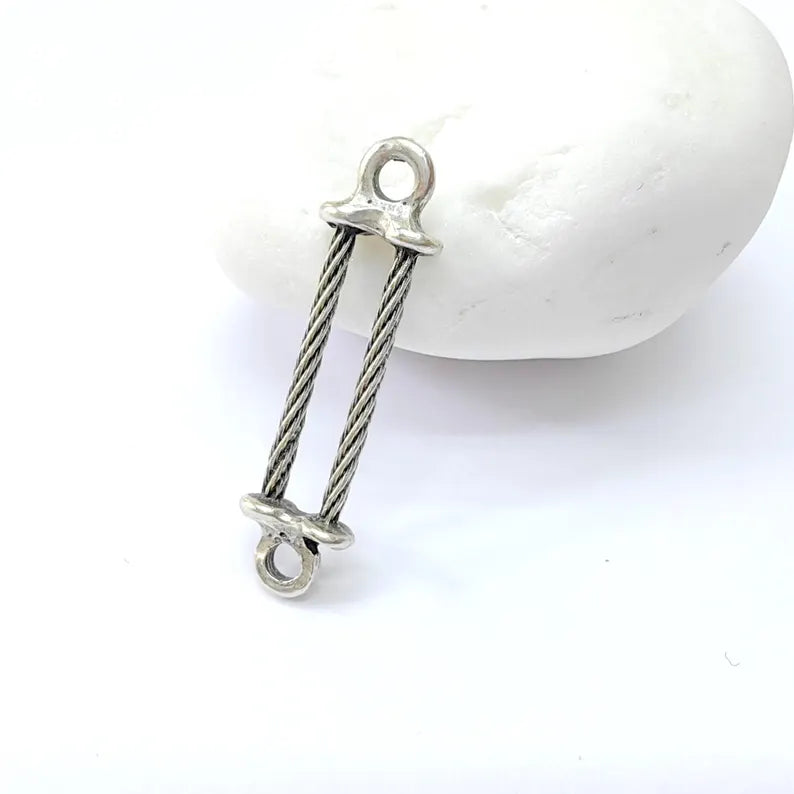 5 Organic Hammered Connector Charms, Boho Charms, Earring Charms, Rustic Pendant, Necklace Parts, Antique Silver Plated Zamac 35x9mm G36467