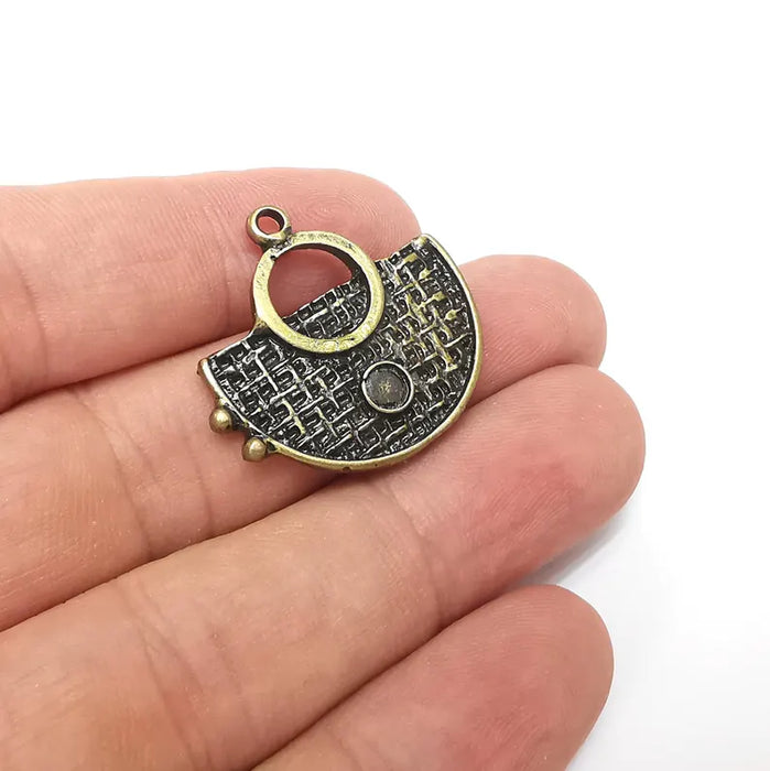 Bronze Charms, Blank Charms, Boho Charms, Earring Charms, Bronze Pendant, Necklace Parts, Antique Bronze Plated 31x29mm 4mm G36366