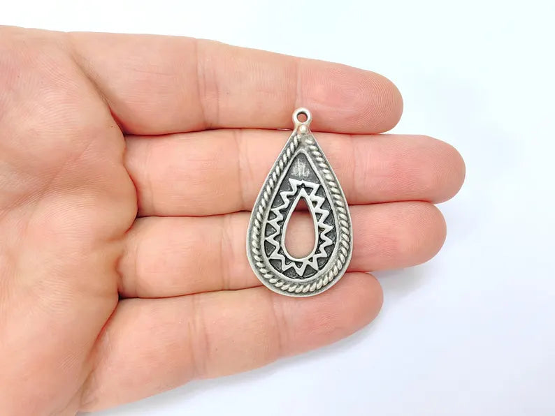 Antique Silver Boho Charms, Earring Charms, Silver Dangle Pendant, Necklace Parts, Antique Silver Plated Zamac 43x24mm G36484