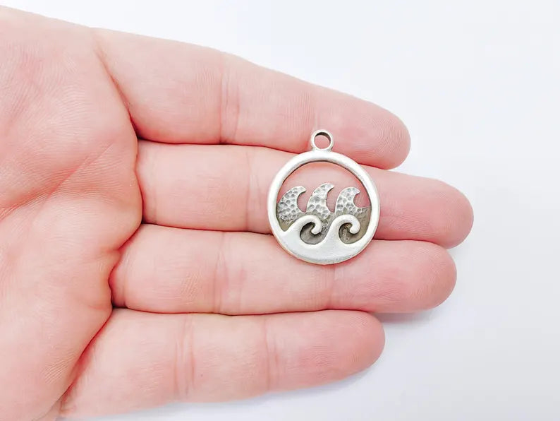 Ocean Wave Pendant Charms, Boho Charms, Earring Charms, Nautical Pendant, Necklace Parts, Antique Silver Plated Zamac 30x25mm G36491