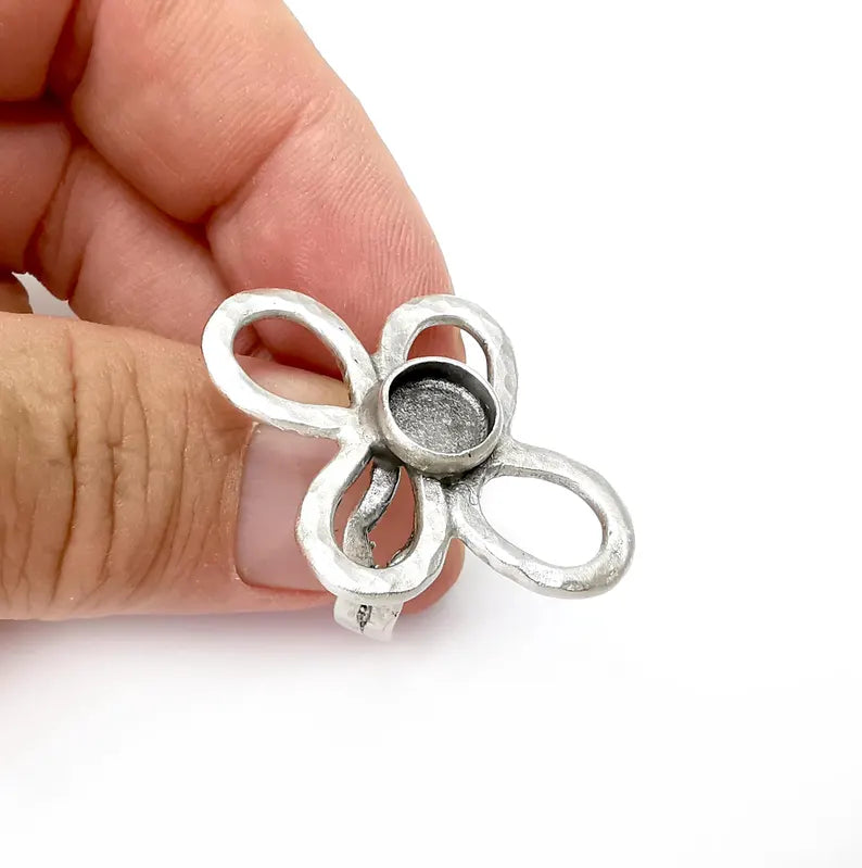 Flower Ring Setting, Cabochon Blank, Resin Bezel, Round Ring Mounting, Epoxy Frame Base, Adjustable Antique Silver Plated Brass 8mm G36394