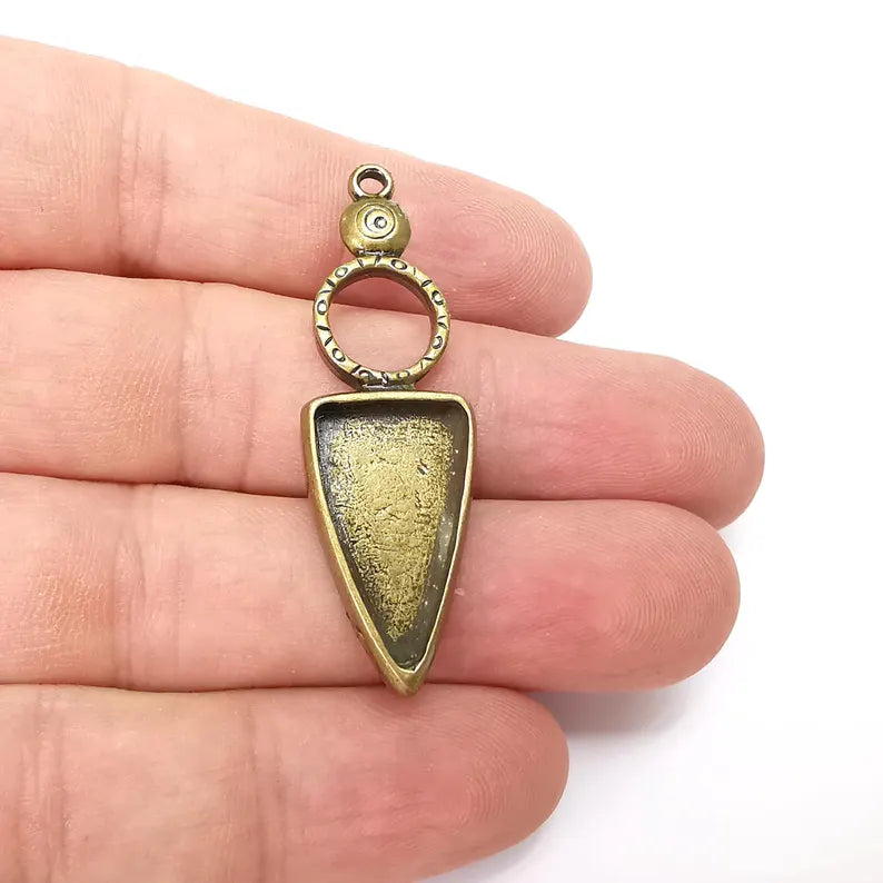 Bronze Charms, Blank Charms, Rustic Charms, Earring Charms, Bronze Pendant, Necklace Parts, Antique Bronze Plated 50x16mm 23x13mm G36413