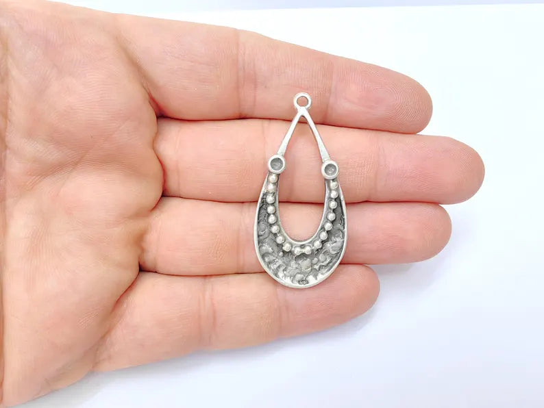 Silver Dangle Pendant, Hammered Charms, Ethnic Earring Charms, Silver Rustic Pendant, Necklace Parts, Antique Silver Plated 46x22mm G36421