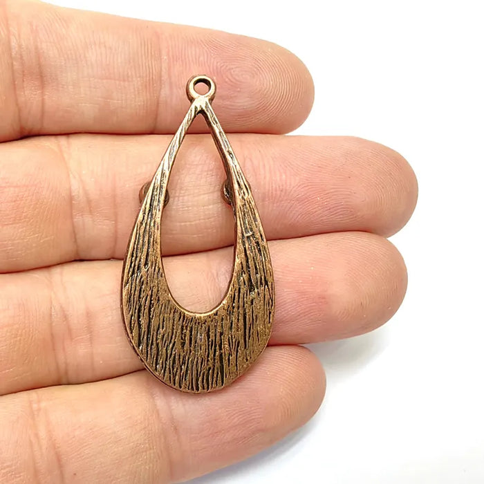 Copper Dangle Pendant, Hammered Charms, Ethnic Earring Charms, Copper Rustic Pendant, Necklace Parts, Antique Copper Plated 46x22mm G36533