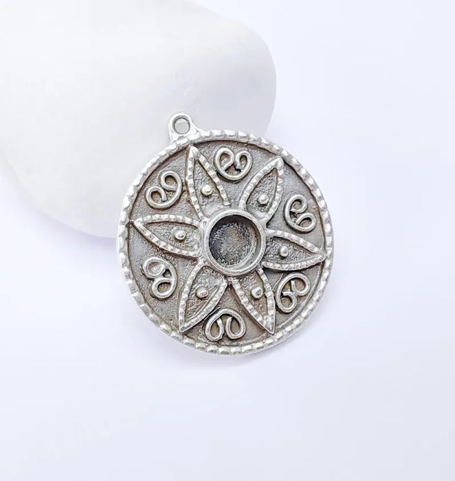 Bohemian Pendant Blank, Cabochon Bezel, Locket Base, inlay Mountings, Resin Necklace, Antique Silver Plated Zamac (8mm blank) G36472