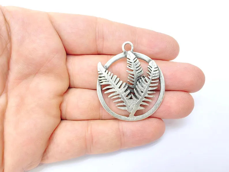 Fern Leaf Pendant, Boho Charms, Earring Charms, Silver Dangle Pendant, Necklace Parts, Antique Silver Plated Zamac 45x39mm G36482