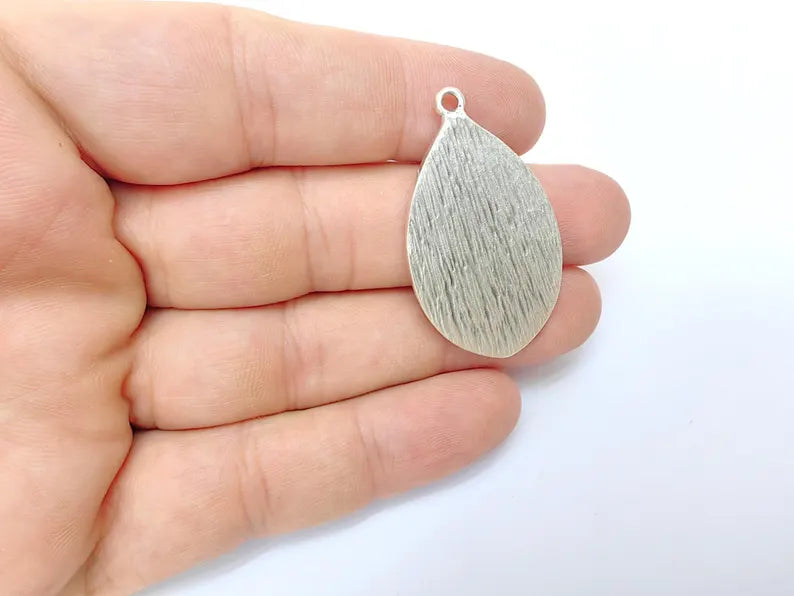 Flower Charm, Botanical Leaf Pendant, Boho Charm, Earring Charms, Dangle Pendant, Necklace Parts, Antique Silver Plated Zamac 42x24mm G36489