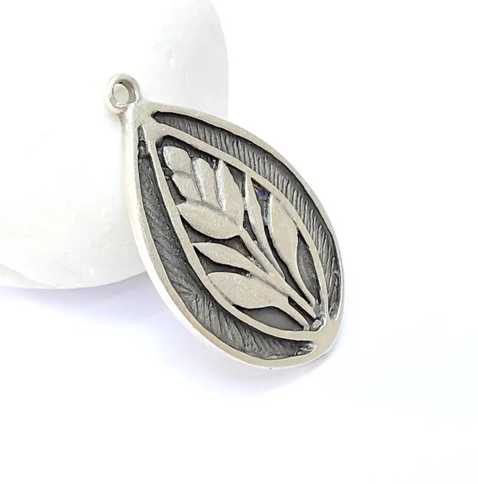 Flower Charm, Botanical Leaf Pendant, Boho Charm, Earring Charms, Dangle Pendant, Necklace Parts, Antique Silver Plated Zamac 42x24mm G36489