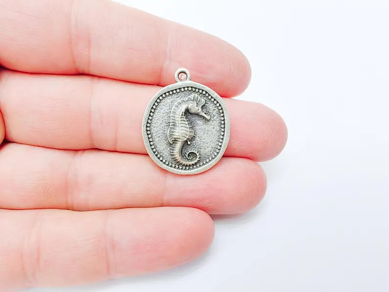 Sea Horse Charms, Silver Disc Charms, Boho Charms, Earring Charms, Silver Pendant, Necklace Parts, Antique Silver Plated 28x23mm G36270