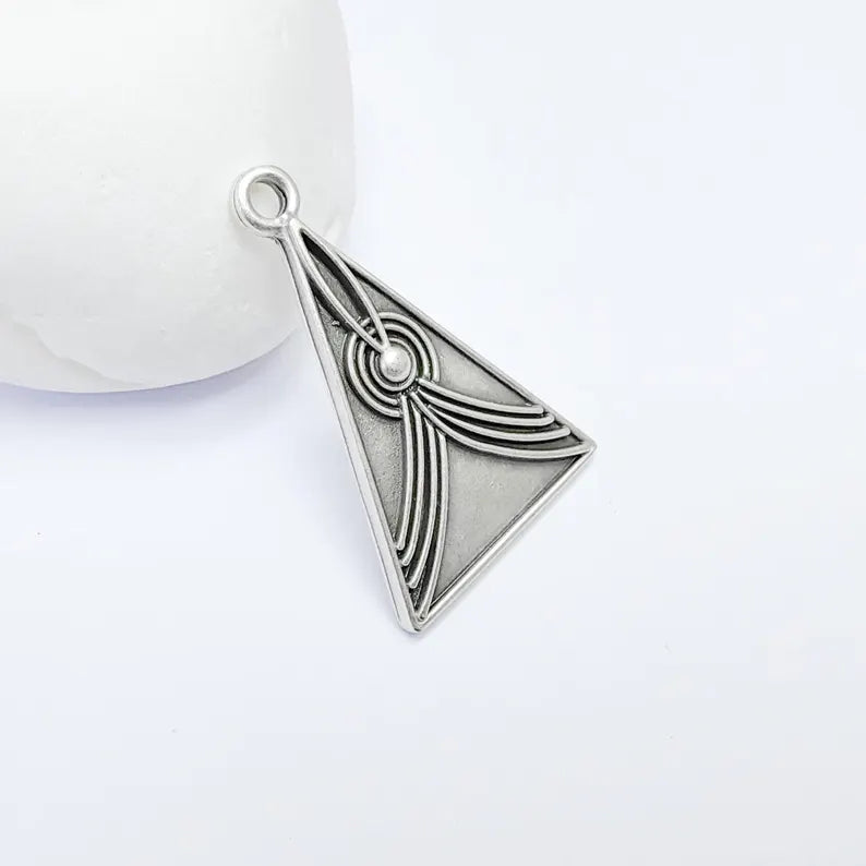 Abstract Lines Triangle Charm Pendant, Boho Charm, Modern Lines Earring Charm, Necklace Parts, Antique Silver Plated Zamac 37x24mm G36579