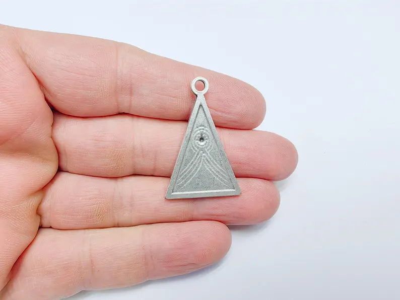 Abstract Lines Triangle Charm Pendant, Boho Charm, Modern Lines Earring Charm, Necklace Parts, Antique Silver Plated Zamac 37x24mm G36579
