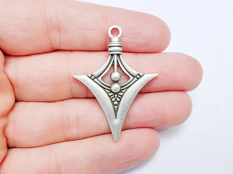 Bohemian Charm Pendant, Tribal Charm, Tuareg Charm, Mystic Earring Charm, Gothic Pendant, Antique Silver Plated Zamac 45x33mm G36586