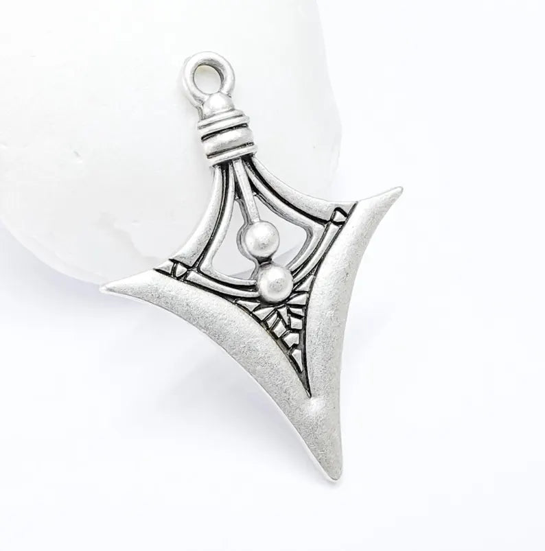 Bohemian Charm Pendant, Tribal Charm, Tuareg Charm, Mystic Earring Charm, Gothic Pendant, Antique Silver Plated Zamac 45x33mm G36586