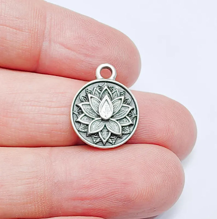 4 Lotus Flower Charms, Boho Charms, Earring Charms, Silver Dangle Pendant, Necklace Parts, Antique Silver Plated 19x15mm G36594