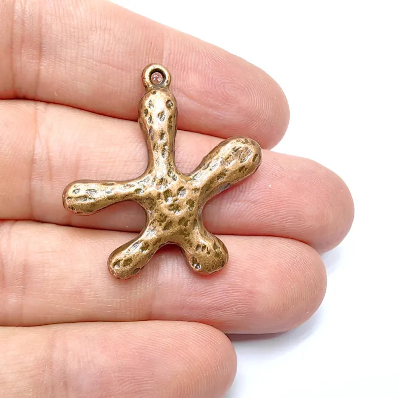 Copper Hammered Charms, Ethnic Charm, Earring Charm, Copper Pendant, Necklace Parts, Antique Copper Plated 34x33mm G36525