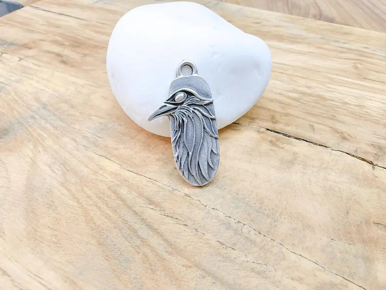 2 Raven Charm Pendant, Gothic Boho Charm, Nature Earring Charm, Mystical Crow Bird, Necklace Parts, Antique Silver Plated Zamac 32x17mm G36600