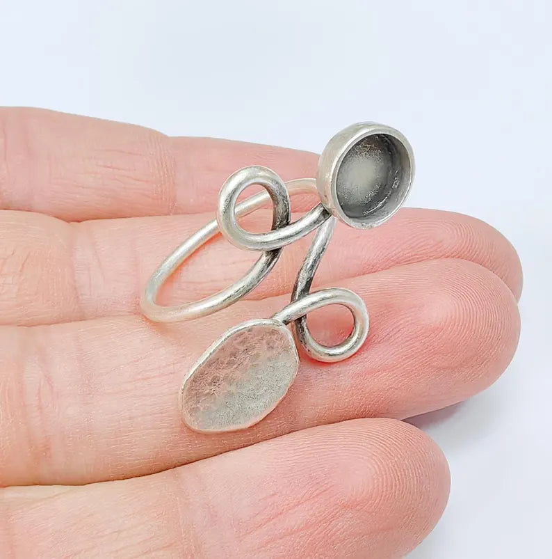 Silver Ring Setting, Cabochon Blank, Resin Bezel, Round Ring Mounting, Epoxy Frame Base, Adjustable Antique Silver Plated Brass 8mm G36605