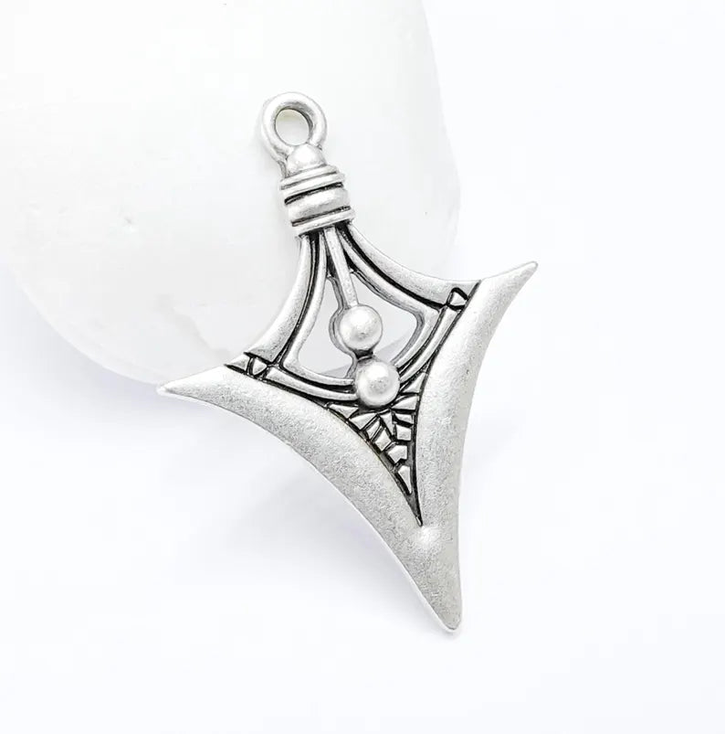 Bohemian Charm Pendant, Tribal Charm, Tuareg Charm, Mystic Earring Charm, Gothic Pendant, Antique Silver Plated Zamac 45x33mm G36586