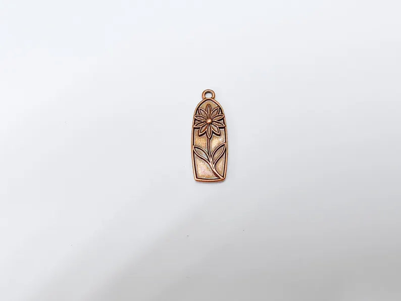 2 Flower Charms, Earring Charms, Bohemian Necklace Parts, Floral Charm for Nature Inspired Jewelry, Antique Copper Plated Zamac 33x12mm G36631