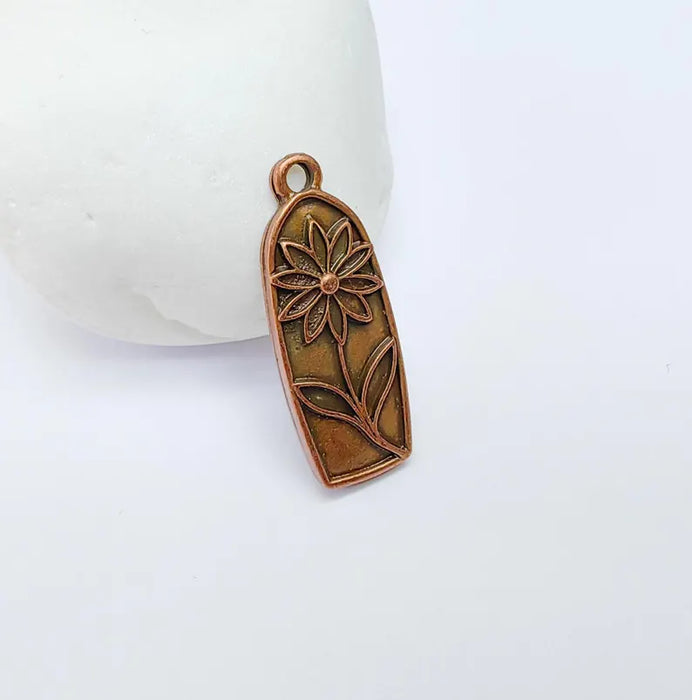 2 Flower Charms, Earring Charms, Bohemian Necklace Parts, Floral Charm for Nature Inspired Jewelry, Antique Copper Plated Zamac 33x12mm G36631