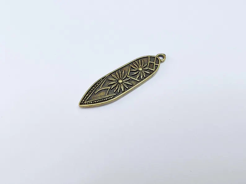Bohemian Abstract Stars Charm Pendant, Flower Earring Charms, Dangle Pendant, Necklace Parts, Antique Bronze Plated Zamac 53x14mm G36651