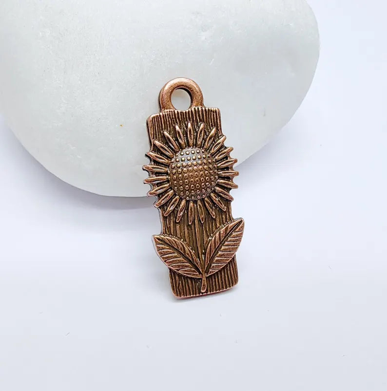 2 Flower Charms, Floral Pendant, Herb Earring Charms, Sunflower Dangle Pendant, Necklace Part, Antique Copper Plated 28x12mm G36669