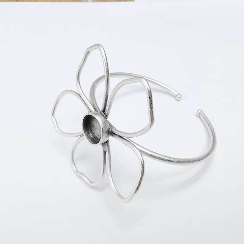 Flower Bracelet Blank Resin Cuff Dry Bezel Glass Cabochon Base Adjustable Antique Silver Plated Brass (10mm Blanks) G36686