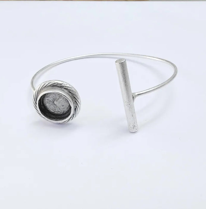 Rod and Round Bracelet Blank Resin Cuff Dry Bezel Glass Cabochon Base Adjustable Antique Silver Plated Brass (12mm Blanks) G36722