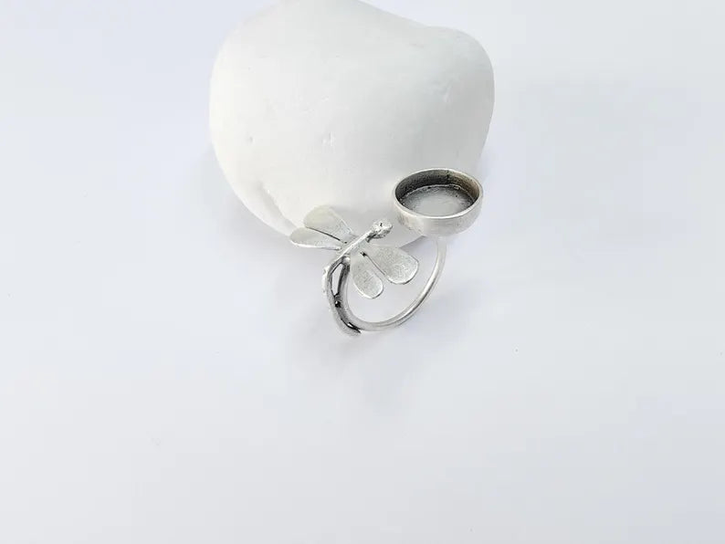 Dragonfly Ring Setting, Cabochon Blank, Resin Bezel, Round Ring Mounting Epoxy Frame Base Adjustable Antique Silver Plated Brass 12mm G36734